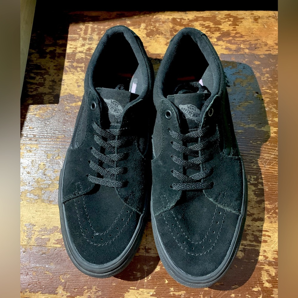 VANS SKATE OLD SKOOL SHOE (size m8.0 w9.5)